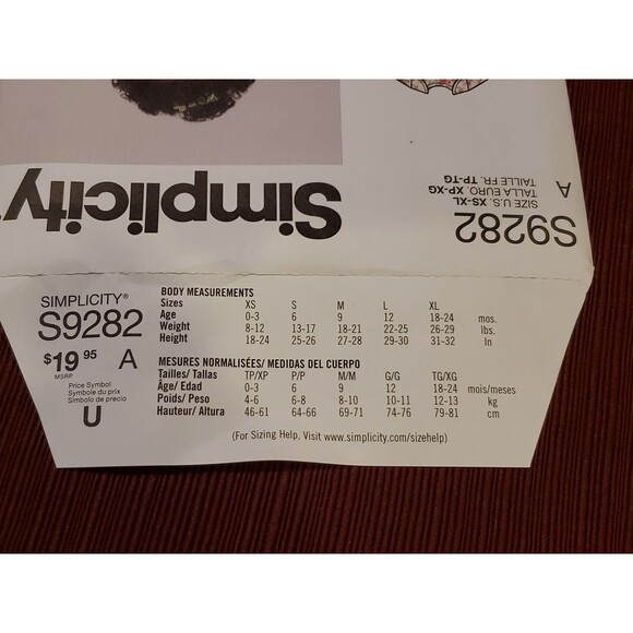 New Babies Knit Dress, Romper, Diaper Cover Sewing Pattern Simplicity S9282 - Picture 4 of 5